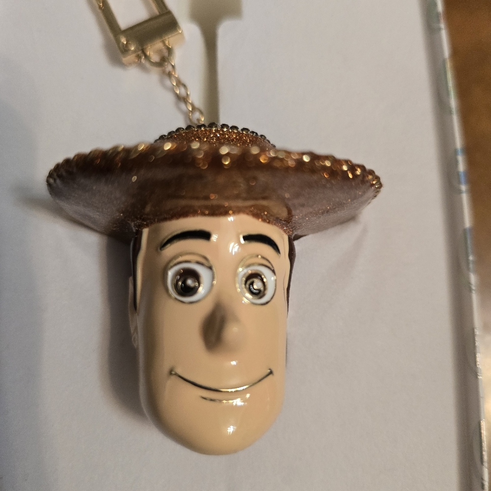 Toy Story Woody Keychain - Picture 2 of 5